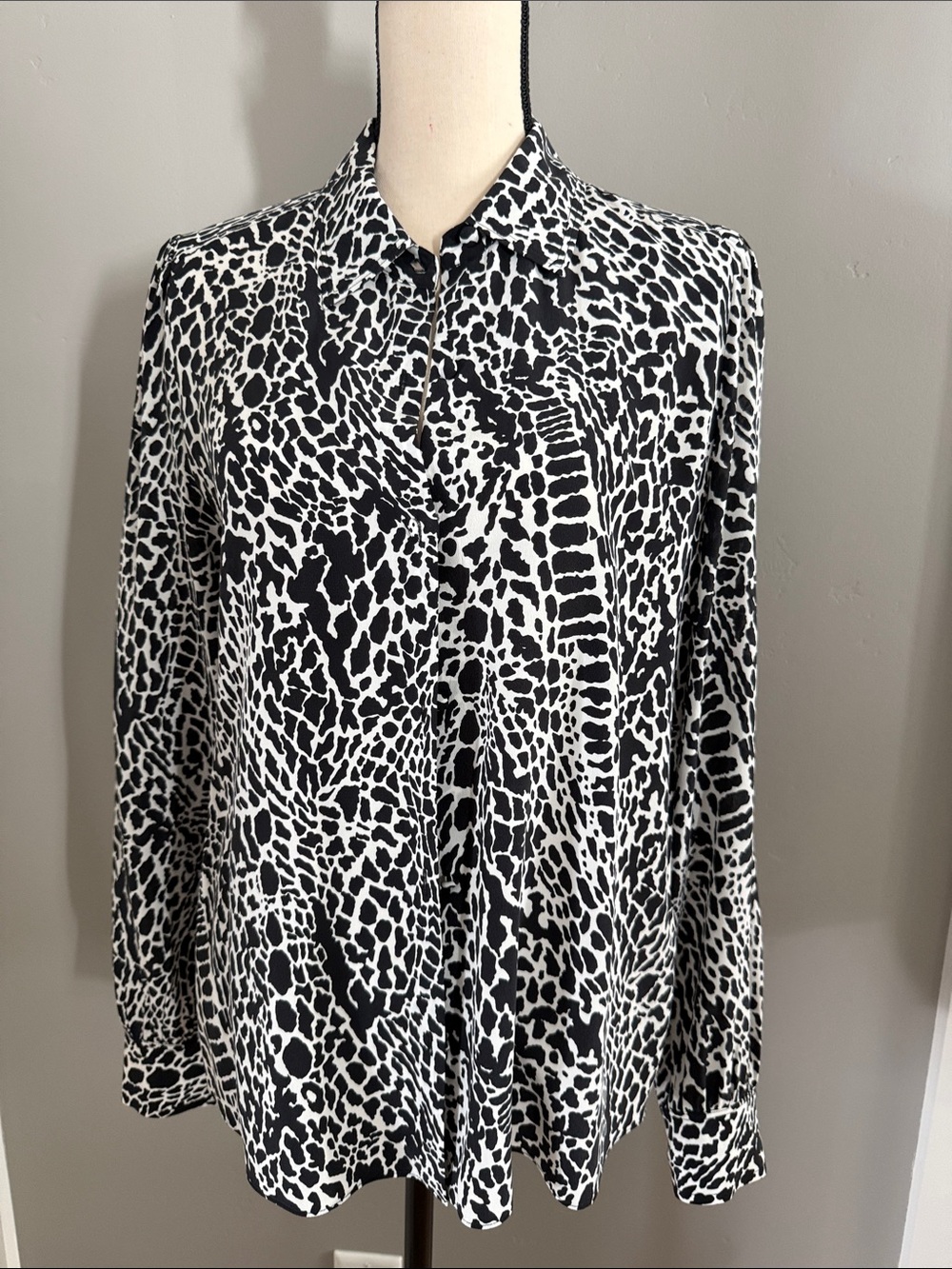 Black & White Animal Print Men's Shirt